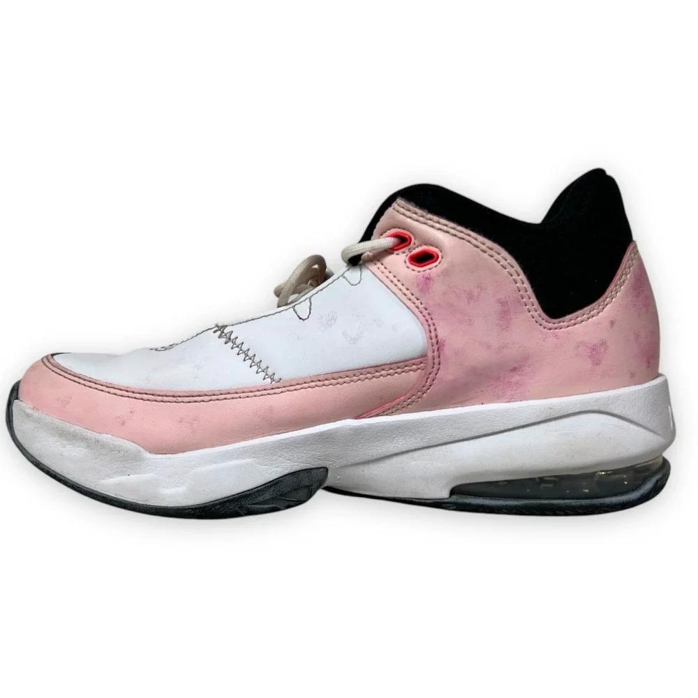 Air Jordan Nike Max Aura 3‎ GS Unisex Girls 6 Youth Pink DA8021 White Atmosphere